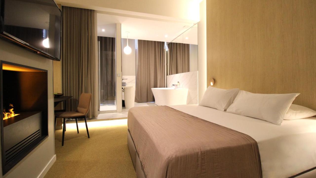 Mihotel Sala Lyon Extérieur photo