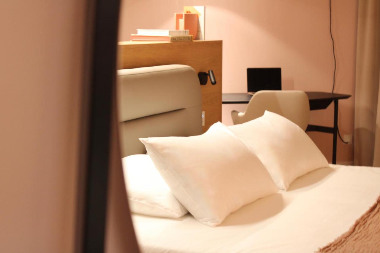 Mihotel Sala Lyon Extérieur photo