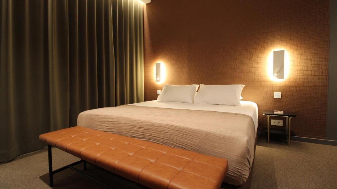 Mihotel Sala Lyon Extérieur photo