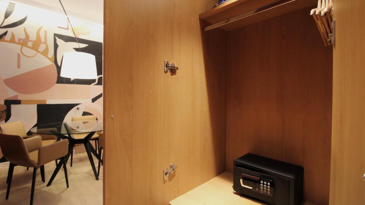 Mihotel Sala Lyon Extérieur photo