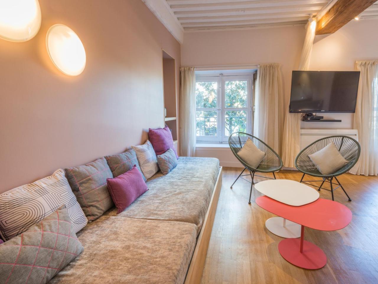 Mihotel Sala Lyon Extérieur photo